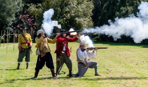 History Alive: 17th Century re-enactment weekend at The Bishop’s Palace